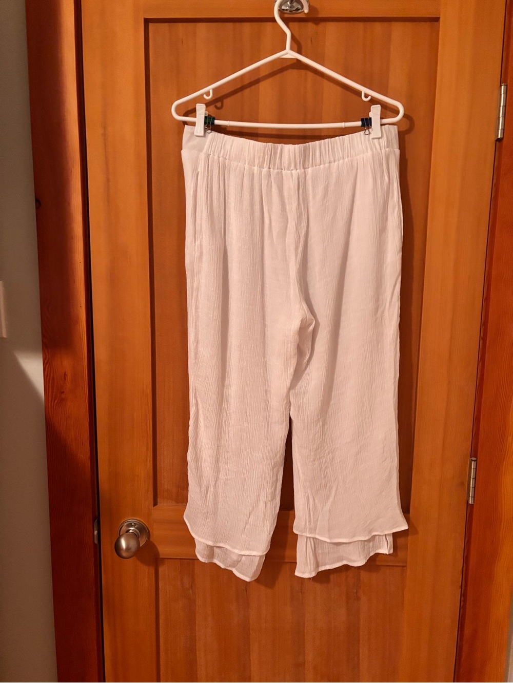 White Ruffle-Hem Wide Leg Pants - Picture 2 of 2